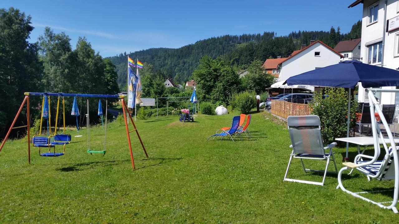 Hotel-Pension Dressel Warmensteinach Esterno foto