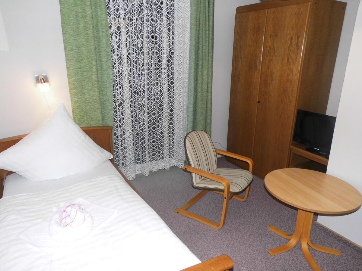 Hotel-Pension Dressel Warmensteinach Esterno foto