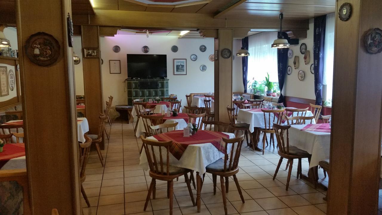 Hotel-Pension Dressel Warmensteinach Esterno foto