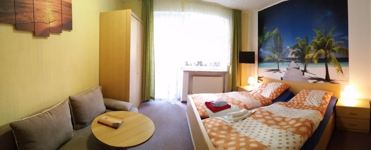 Hotel-Pension Dressel Warmensteinach Esterno foto