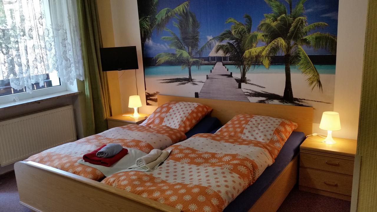 Hotel-Pension Dressel Warmensteinach Esterno foto