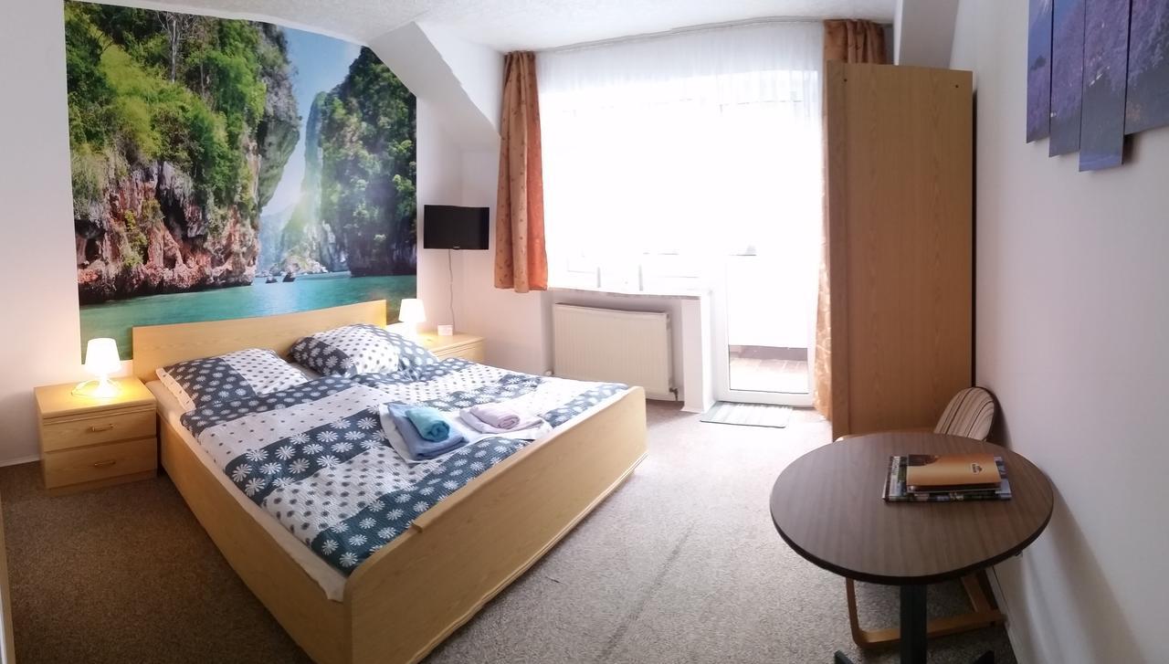 Hotel-Pension Dressel Warmensteinach Esterno foto