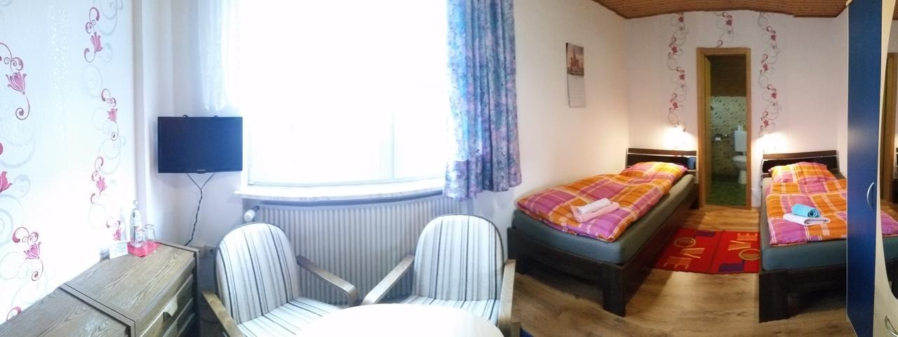 Hotel-Pension Dressel Warmensteinach Esterno foto